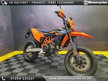 Used KTM 690 SMC R undefined for sale - bike-77866858: Photo