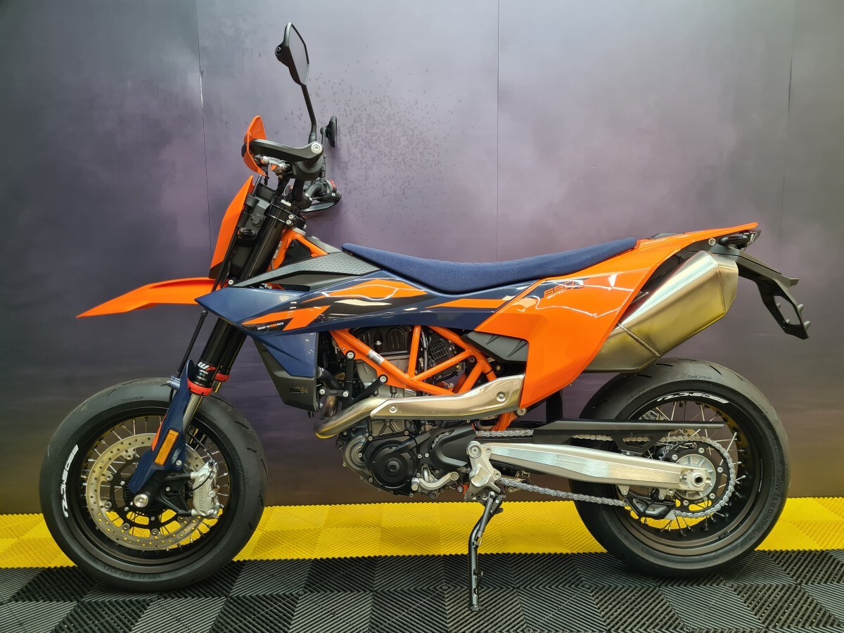 KTM 690 SMC R