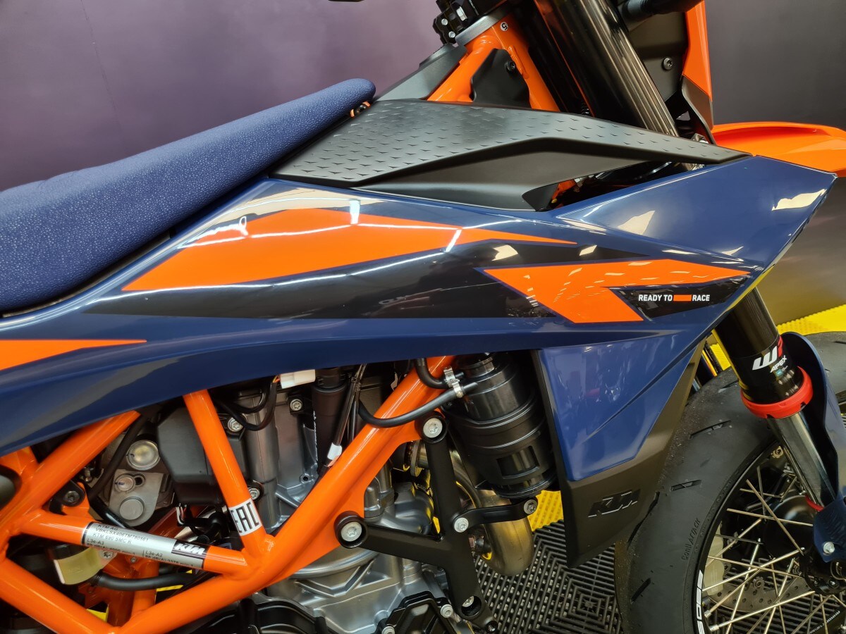 KTM 690 SMC R