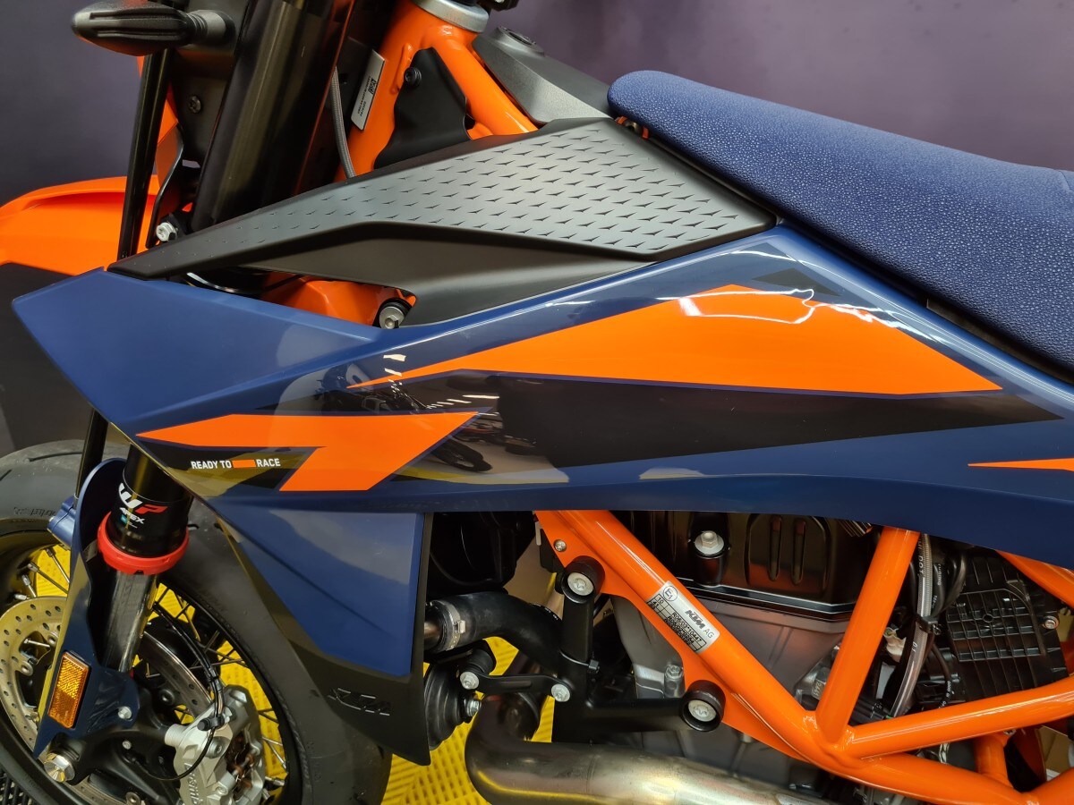 KTM 690 SMC R