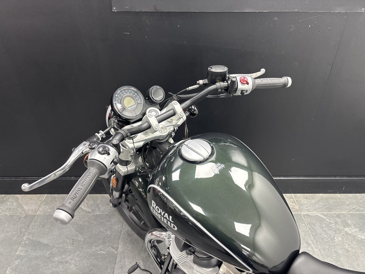 Royal Enfield SUPER METEOR 650