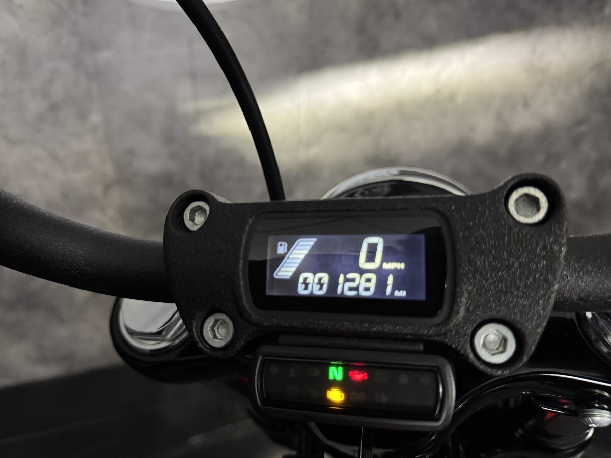 Harley-Davidson STREET BOB 114 1868