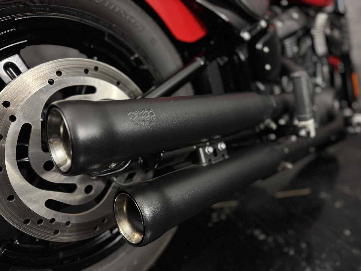 Harley-Davidson STREET BOB 114 1868