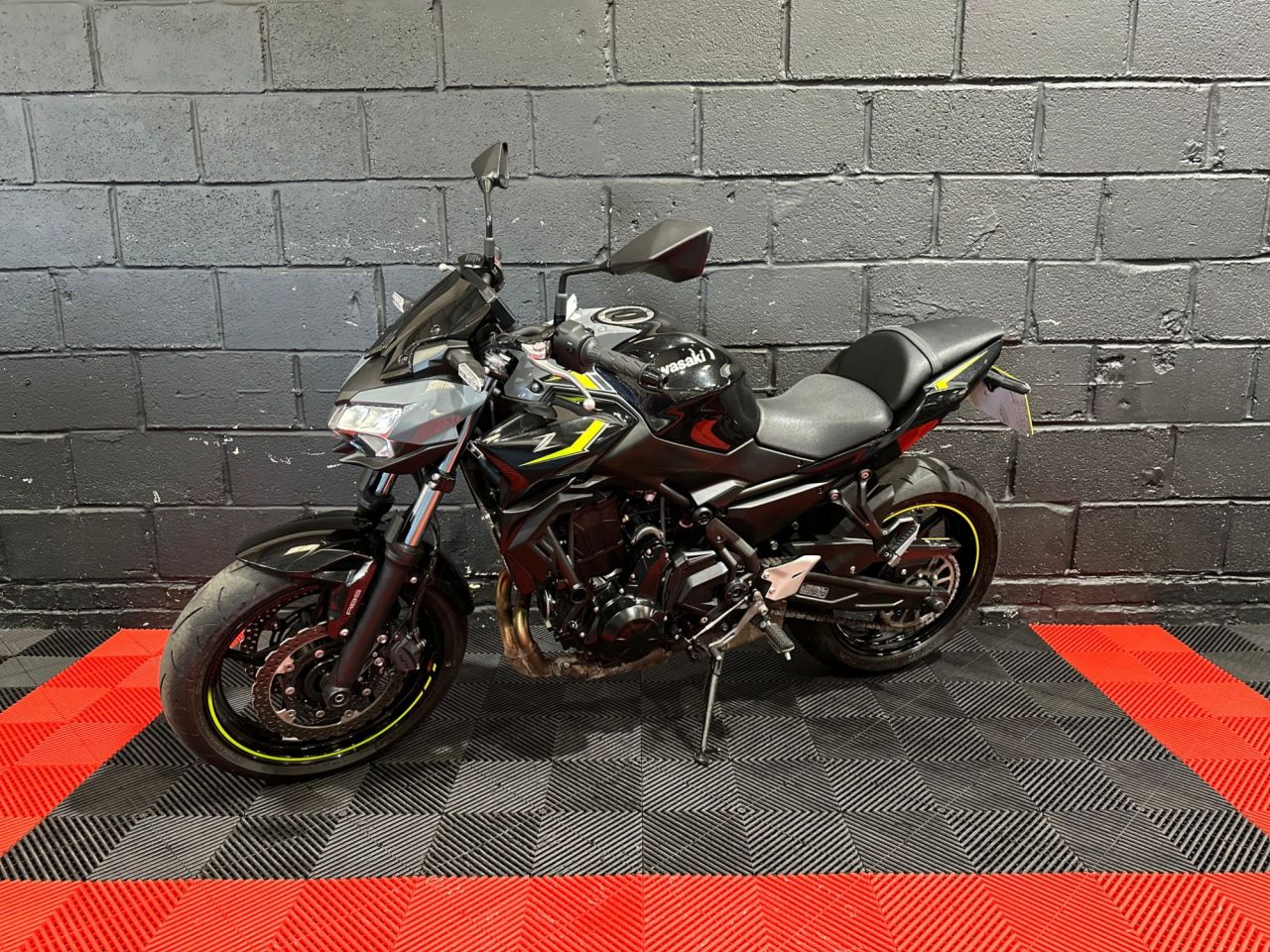 Used Kawasaki Z650 for sale - 78435581: Photo 10