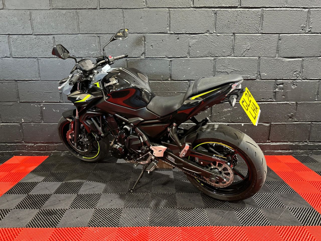 Used Kawasaki Z650 for sale - 78435581: Photo 12