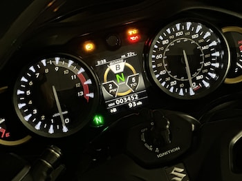 Used Suzuki GSX 1300 RRQM3 HAYABUSA 2023 for sale - bike-77866243: Photo