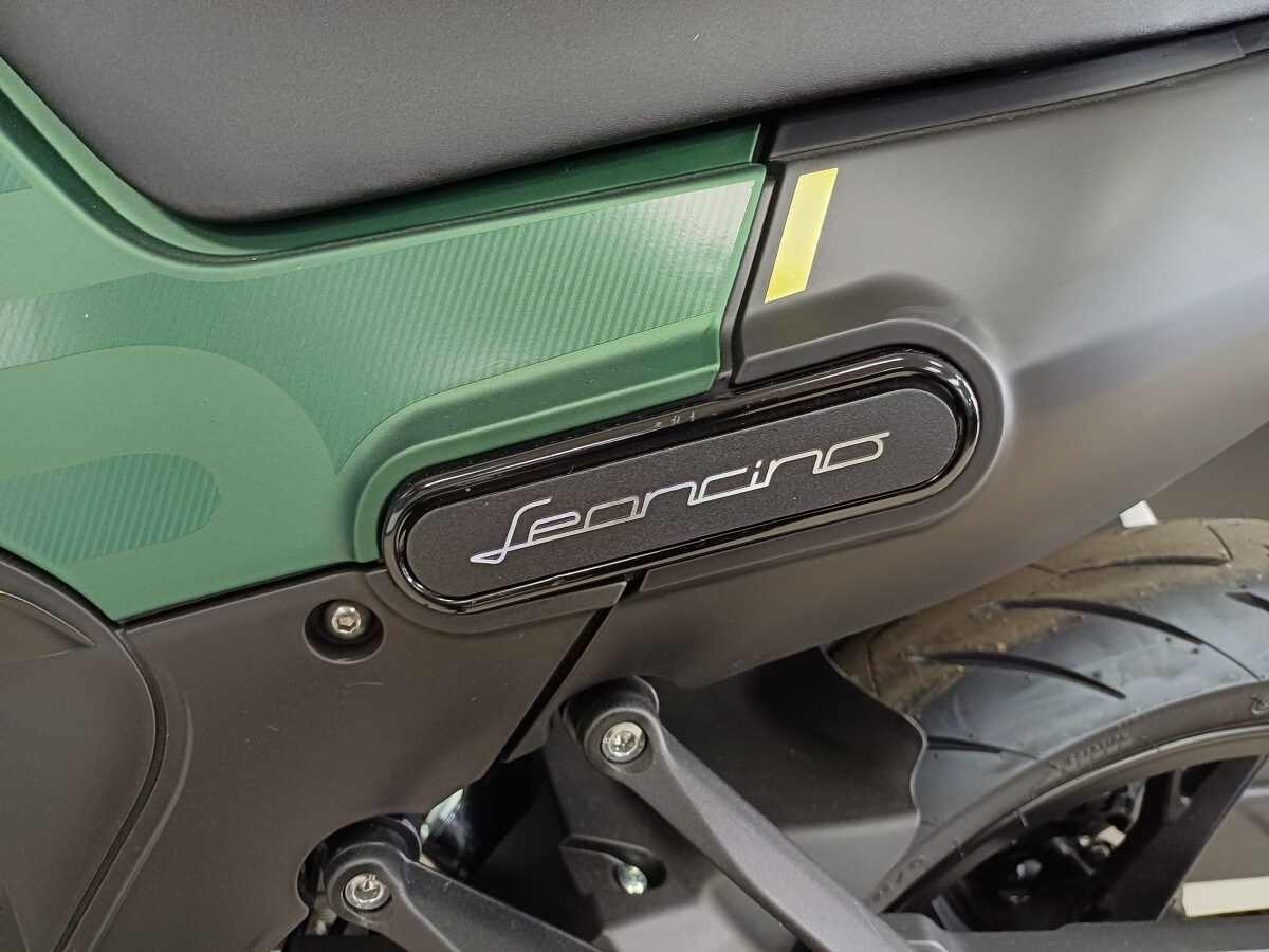 Benelli Leoncino 125cc