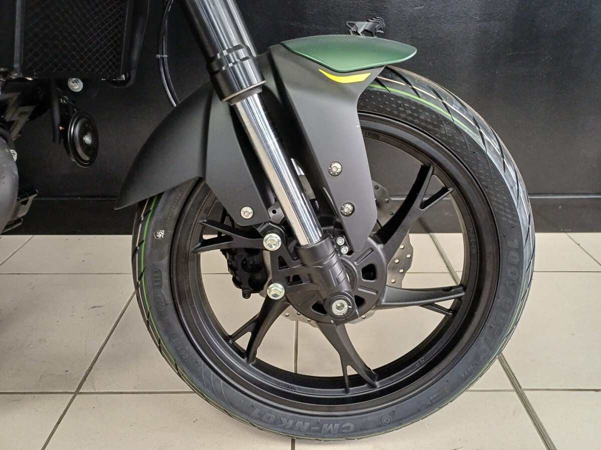 Benelli Leoncino 125cc