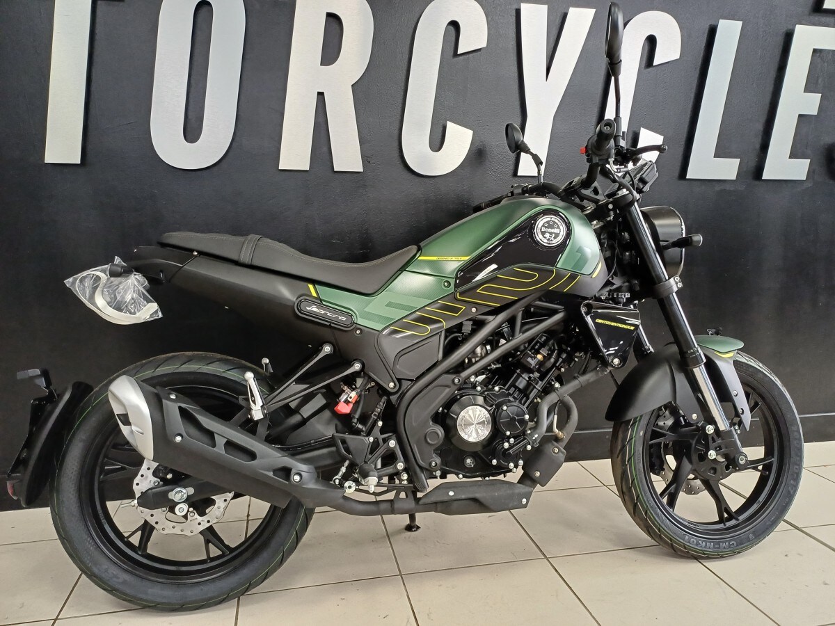 Benelli Leoncino 125cc