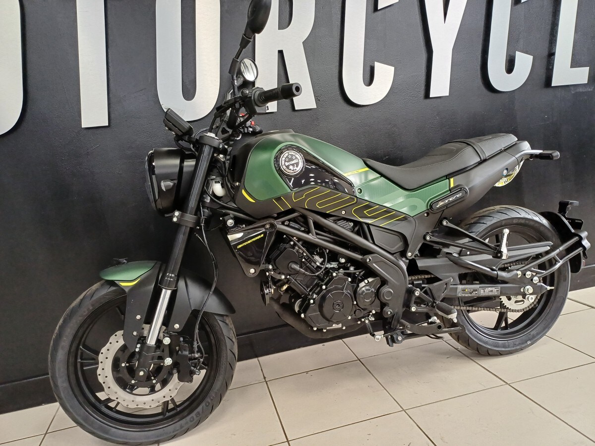 Benelli Leoncino 125cc