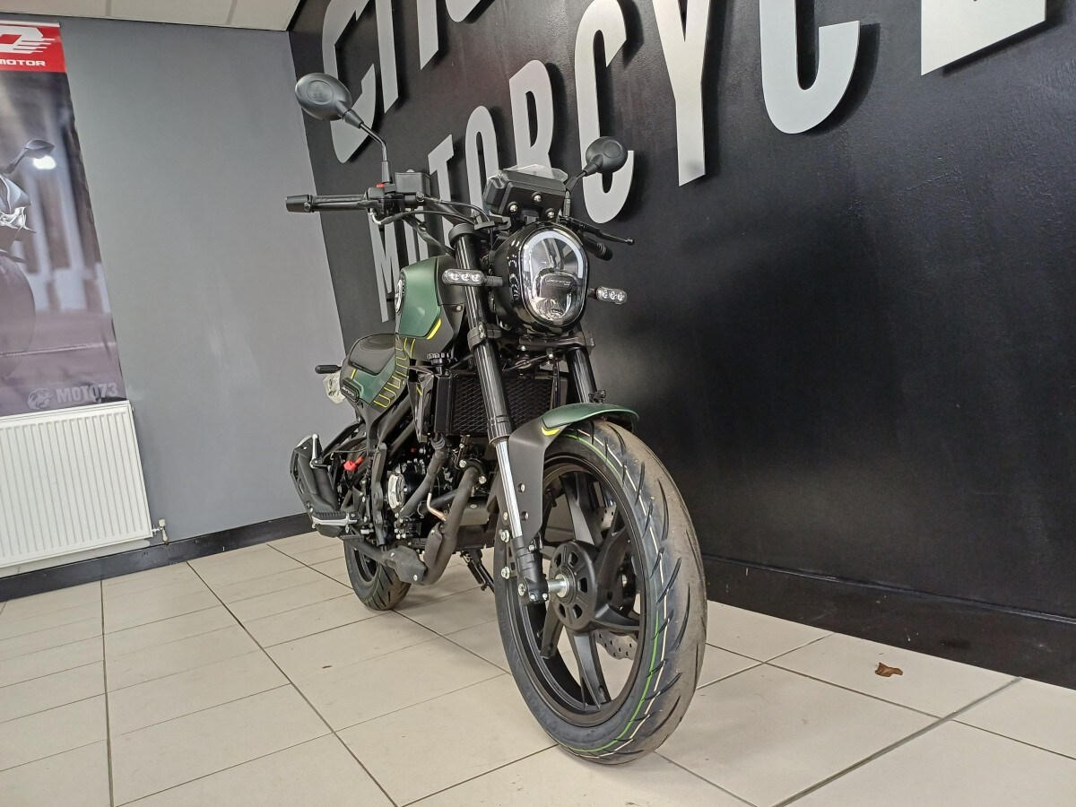 Benelli Leoncino 125cc