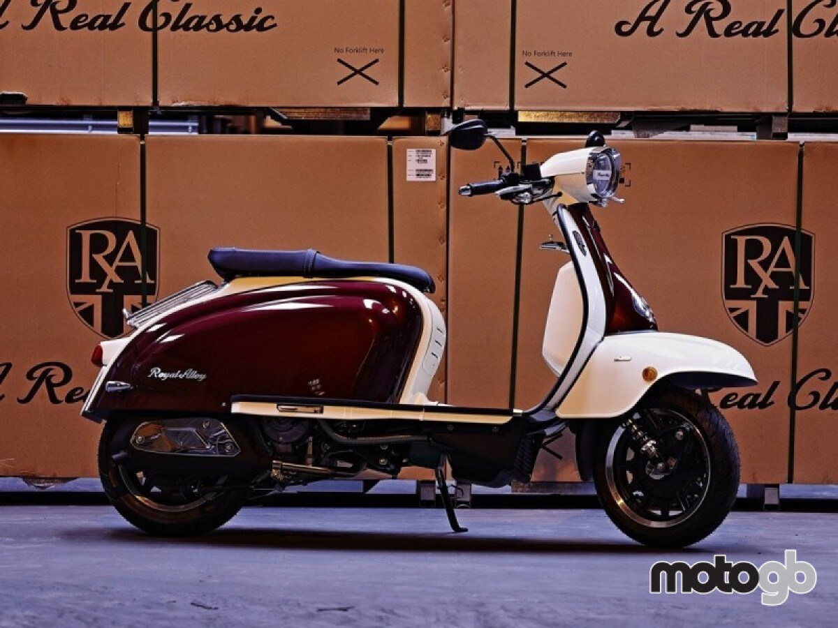 Royal Alloy TG 300 Single Colour PRE REG OFFER SAVE £400