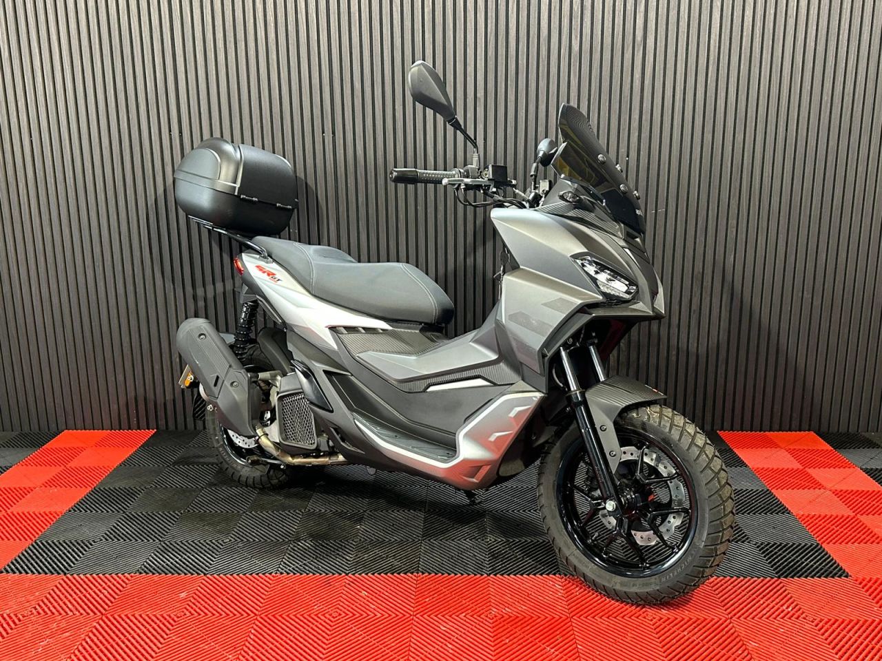 Used Aprilia SR GT for sale - 78434643: Photo 11