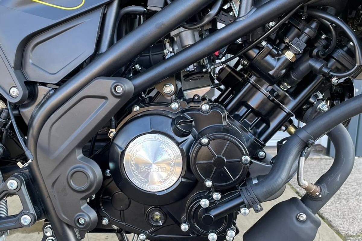 Benelli Leoncino 125cc