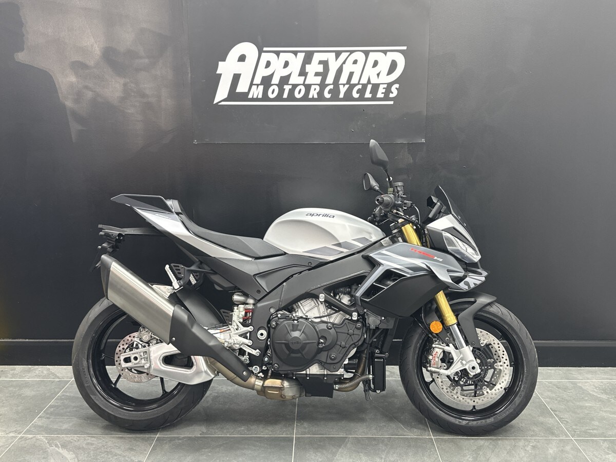 Aprilia Tuono V4 1100