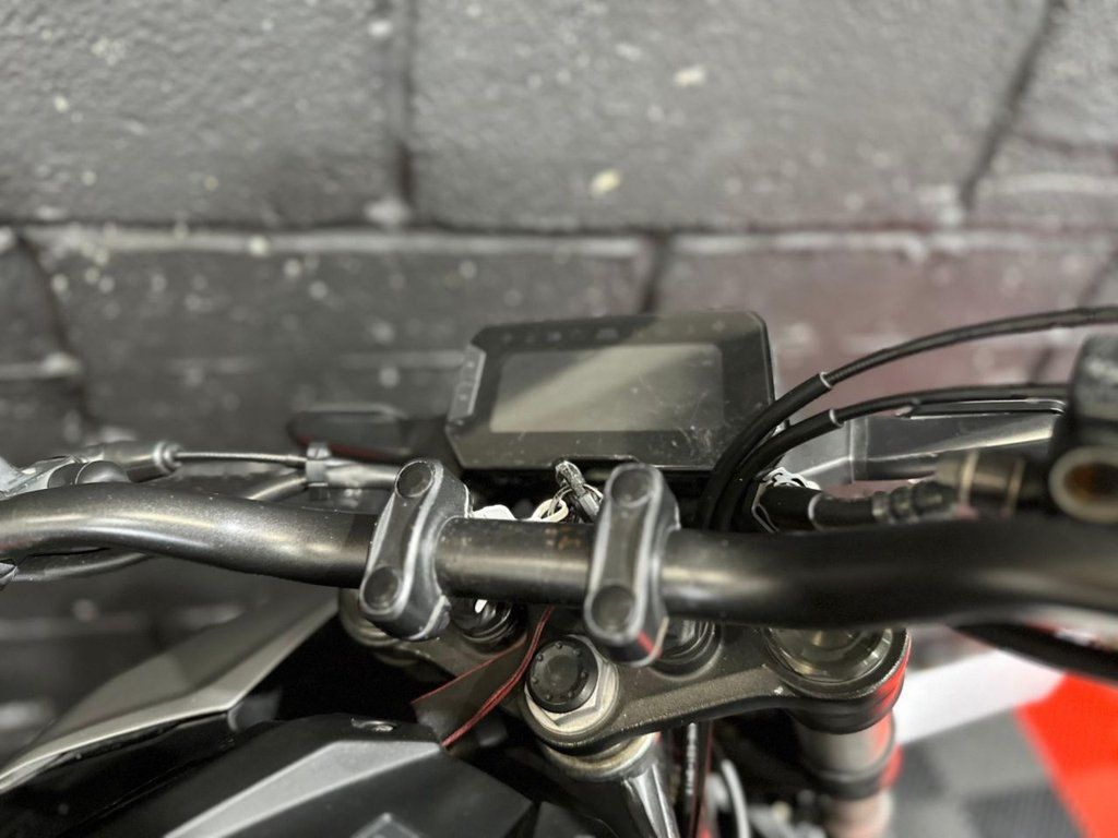 Used Honda CB125R for sale - 78434844: Photo 21