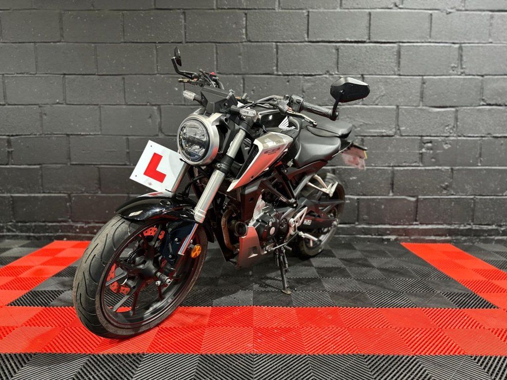 Used Honda CB125R for sale - 78434844: Photo 9