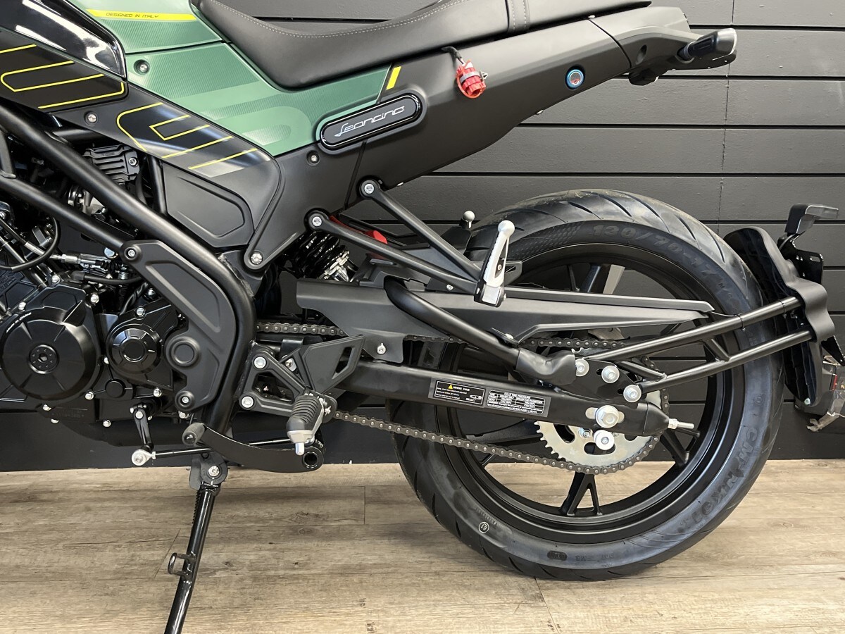 Benelli Leoncino 125cc