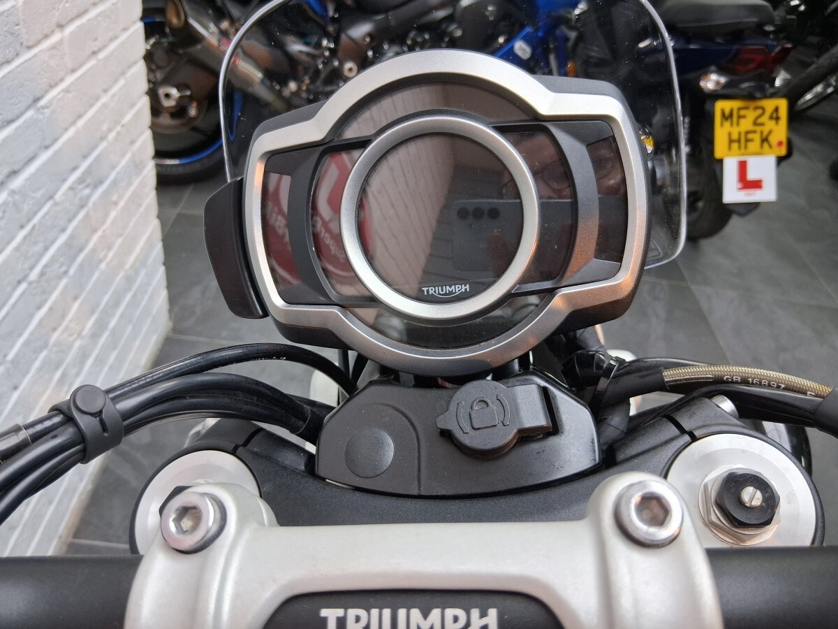 Triumph SCRAMBLER 1200 XC