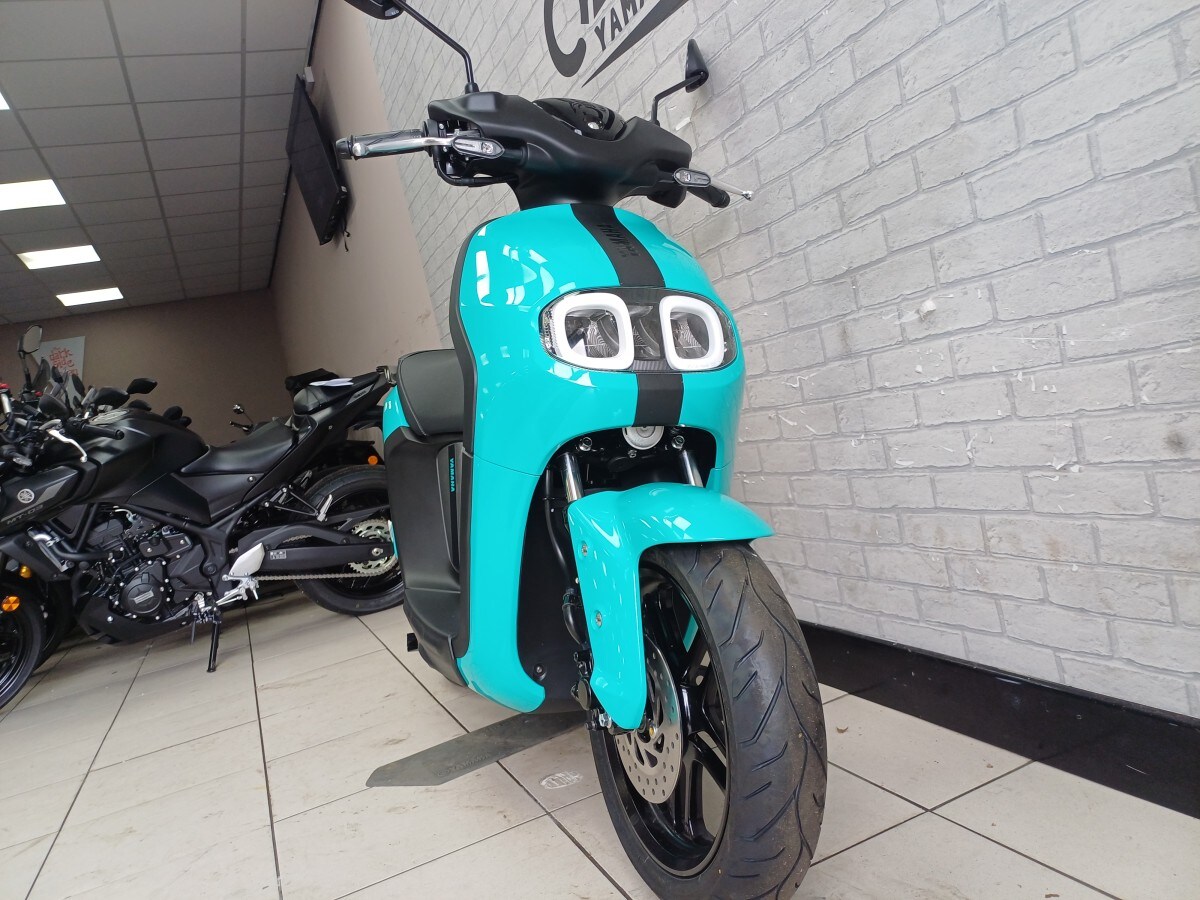Yamaha NEOS