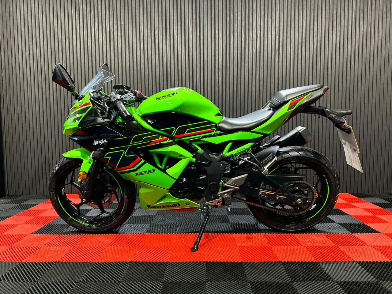 Used Kawasaki Ninja 125 for sale - 78435111: Photo 10
