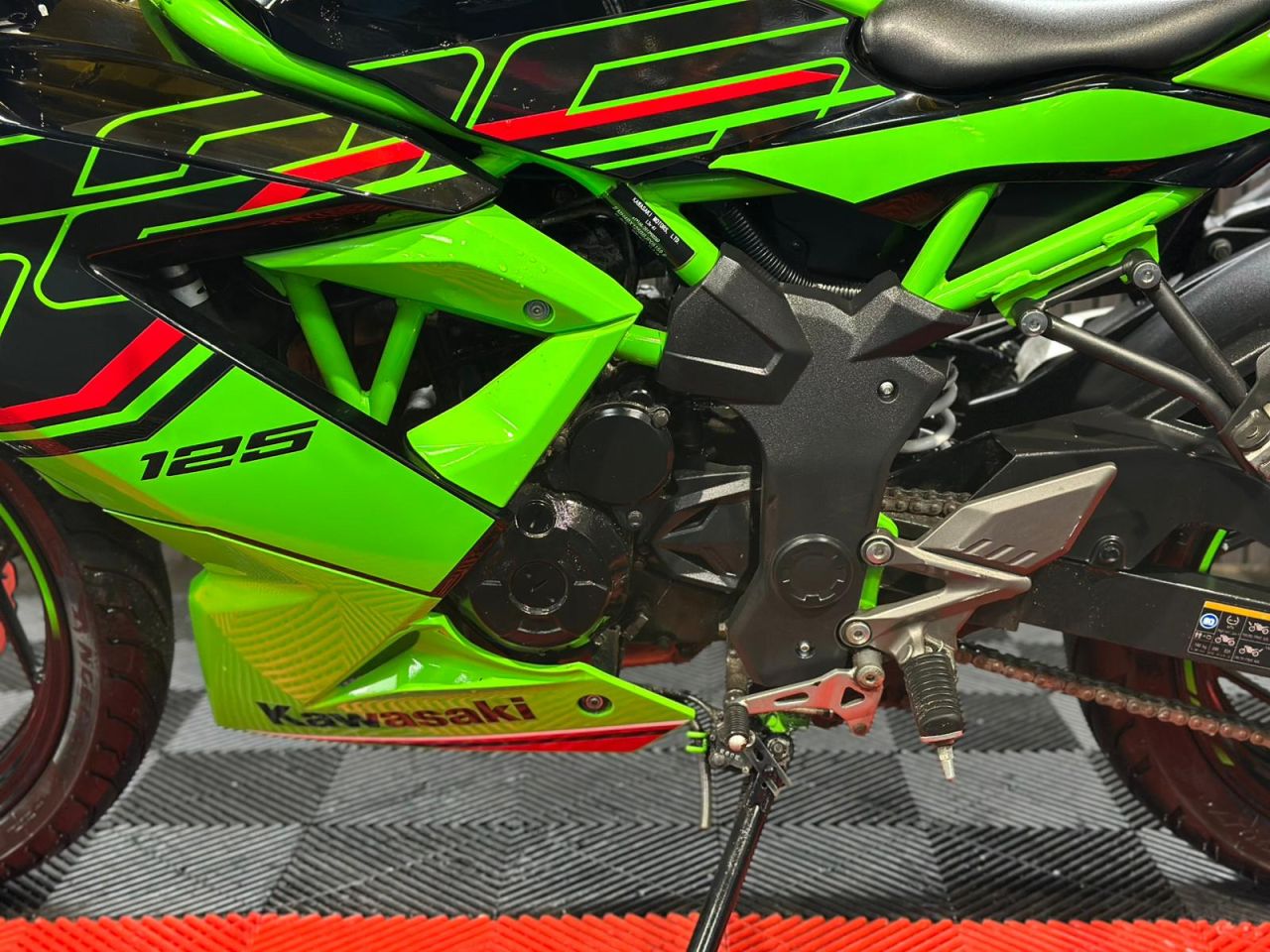 Used Kawasaki Ninja 125 for sale - 78435111: Photo 18