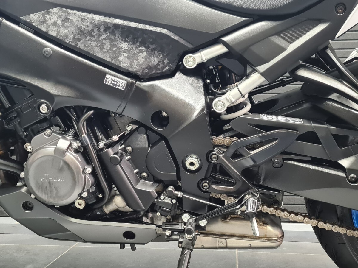 Suzuki GSX-S 1000 RQ M2