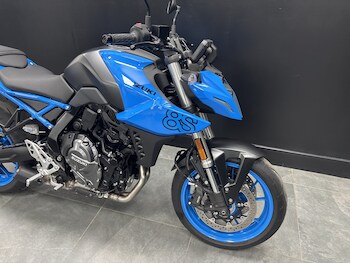 Used Suzuki GSX-8S 2023 for sale - bike-78165258: Photo