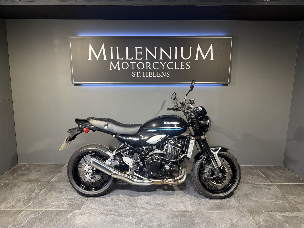 Kawasaki Z900RS