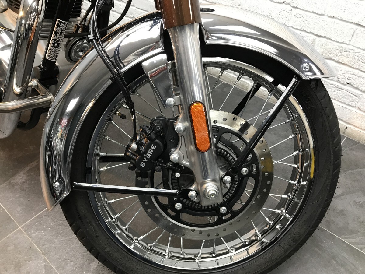 Royal Enfield CLASSIC 350 E5