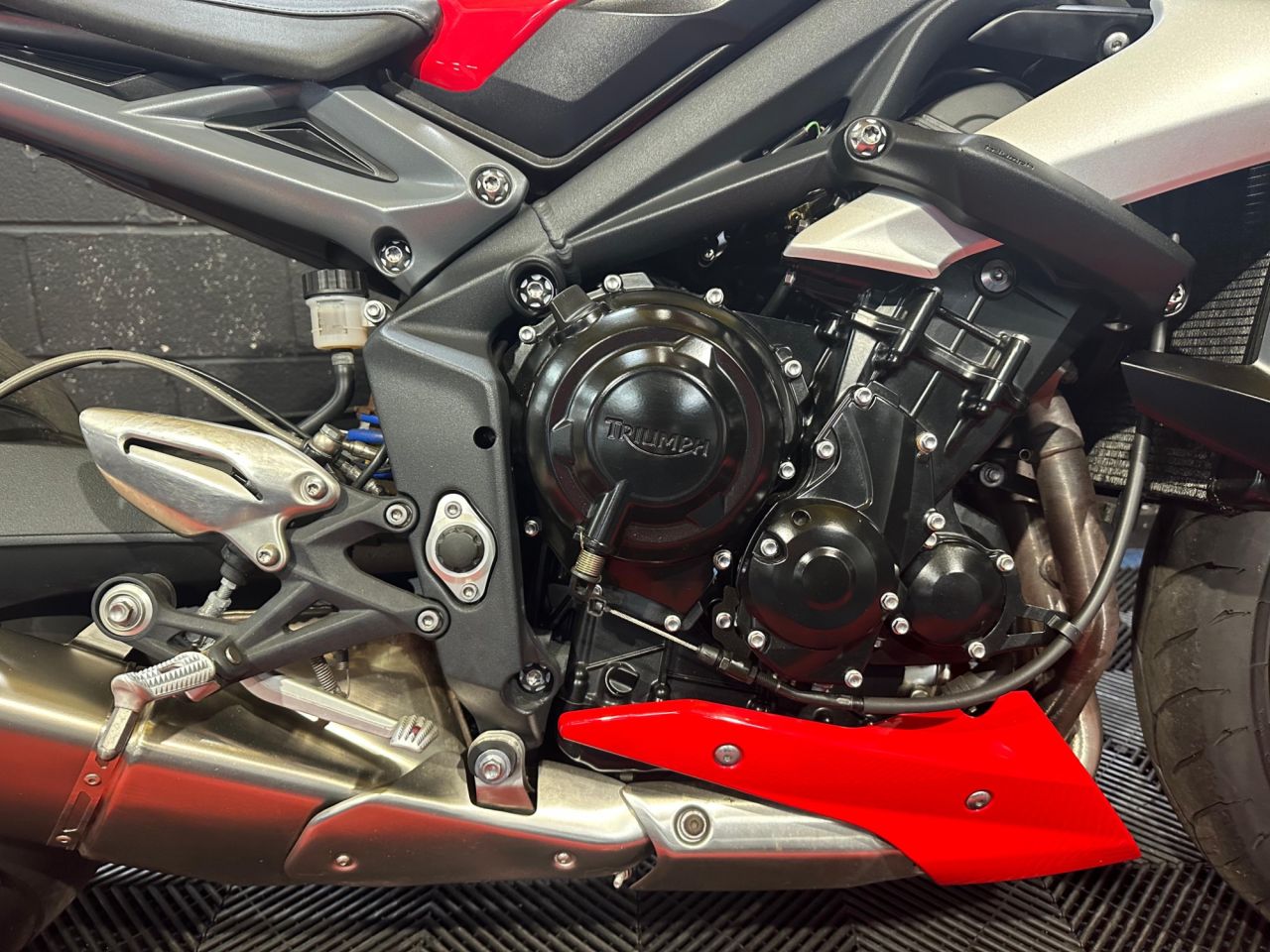 Used Triumph Street Triple 675 for sale - 78435518: Photo 25