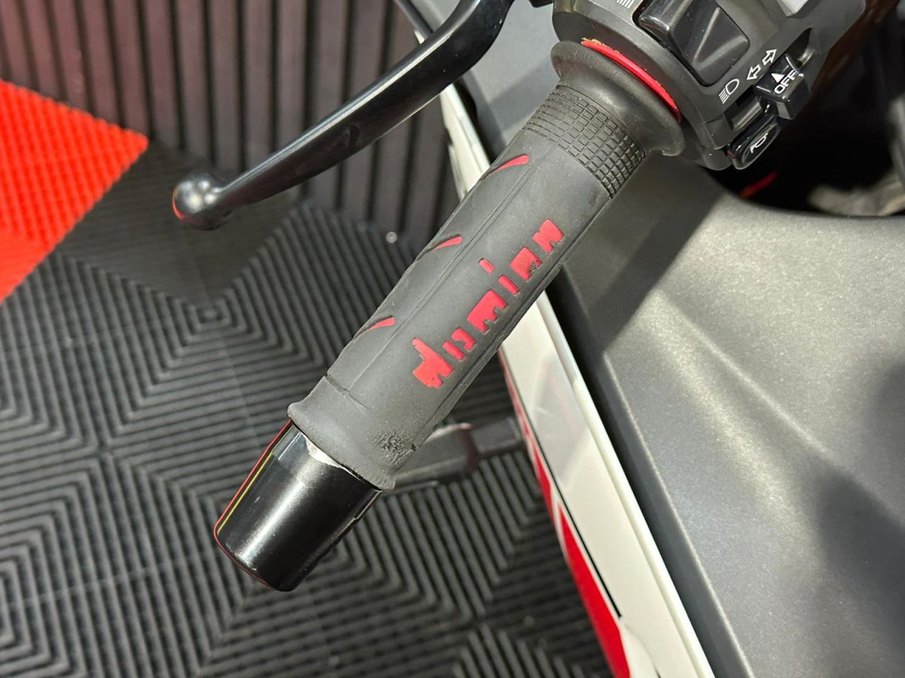 Used Yamaha R7 for sale - 78434380: Photo 18