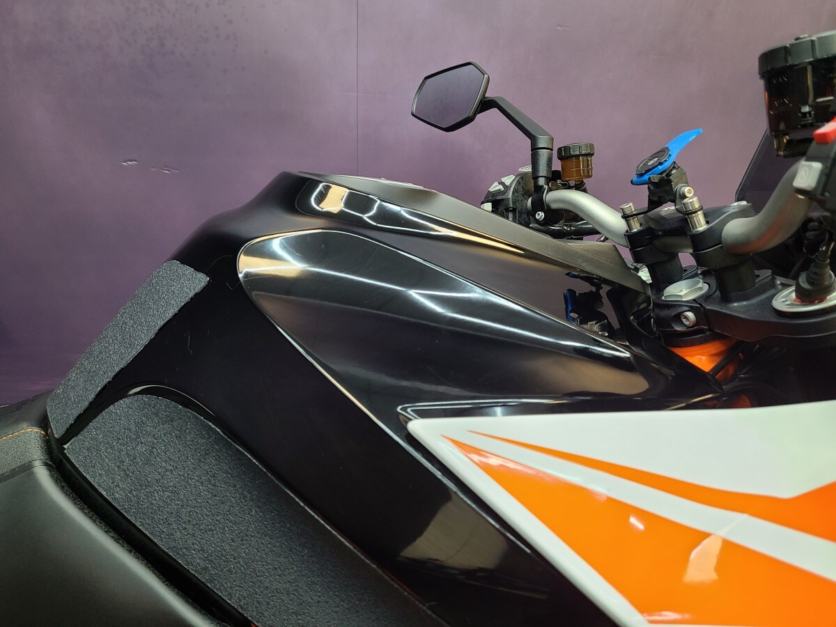 KTM 1290 SUPER DUKE GT