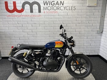 Used Royal Enfield Interceptor Int 650 E5 2024 for sale - bike-77867583: Photo