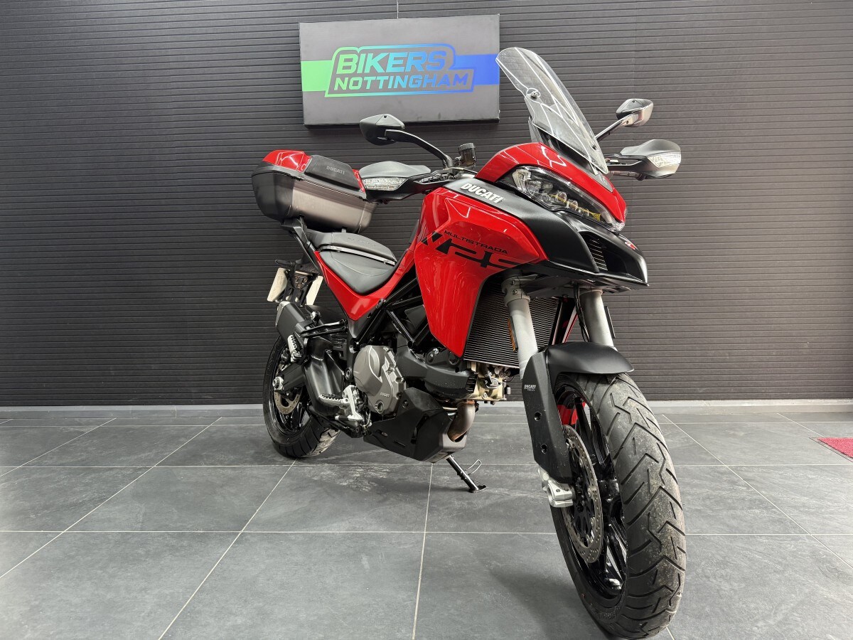 Ducati MULTISTRADA V2S