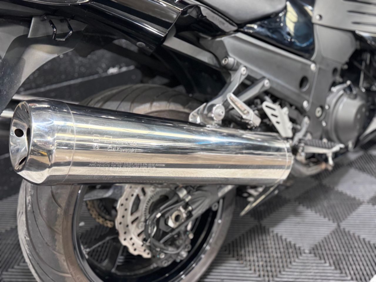 Used Kawasaki ZZR1400 for sale - 78434607: Photo 10