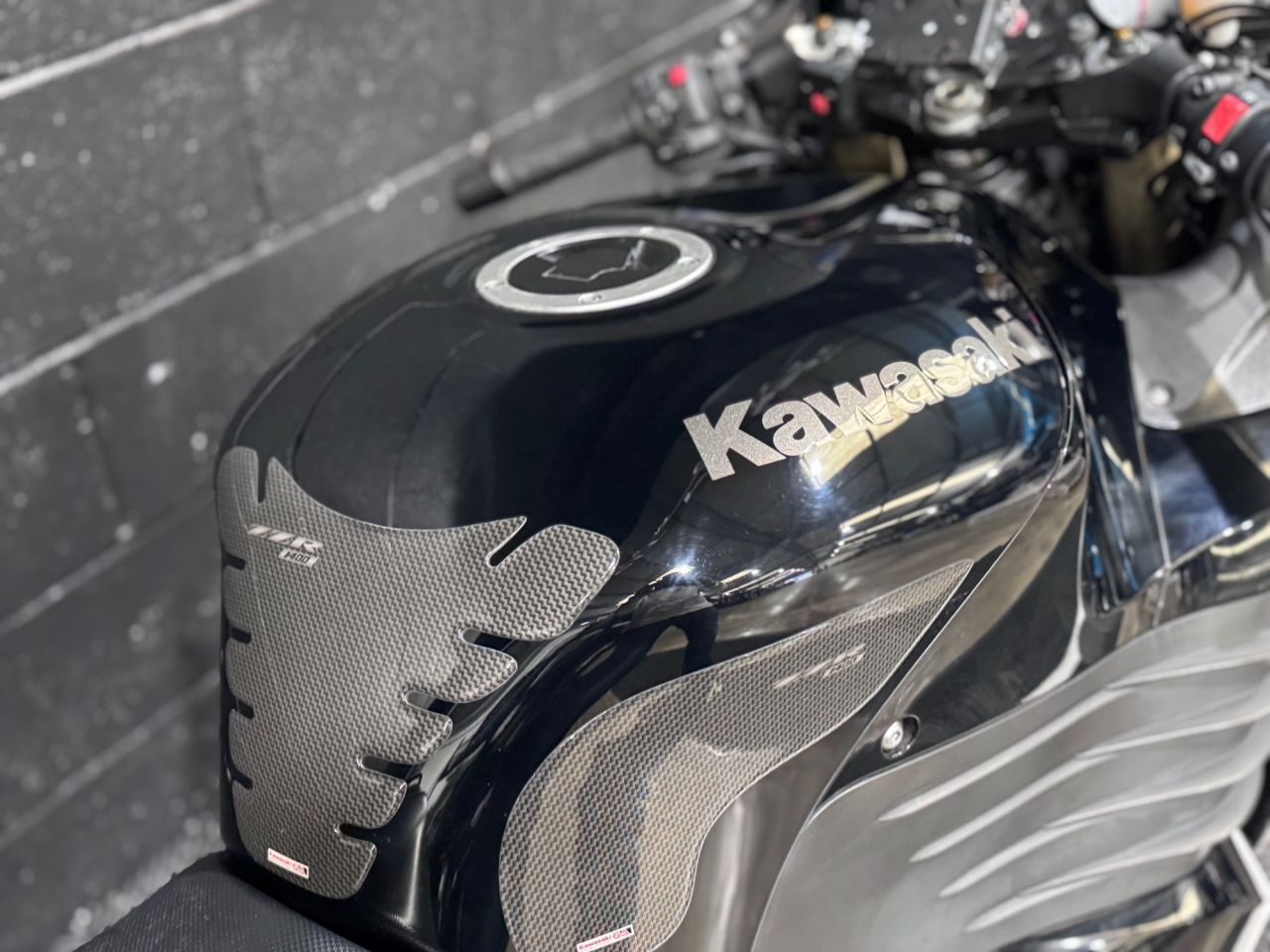 Used Kawasaki ZZR1400 for sale - 78434607: Photo 13