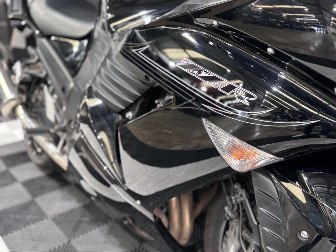 Used Kawasaki ZZR1400 for sale - 78434607: Photo 14