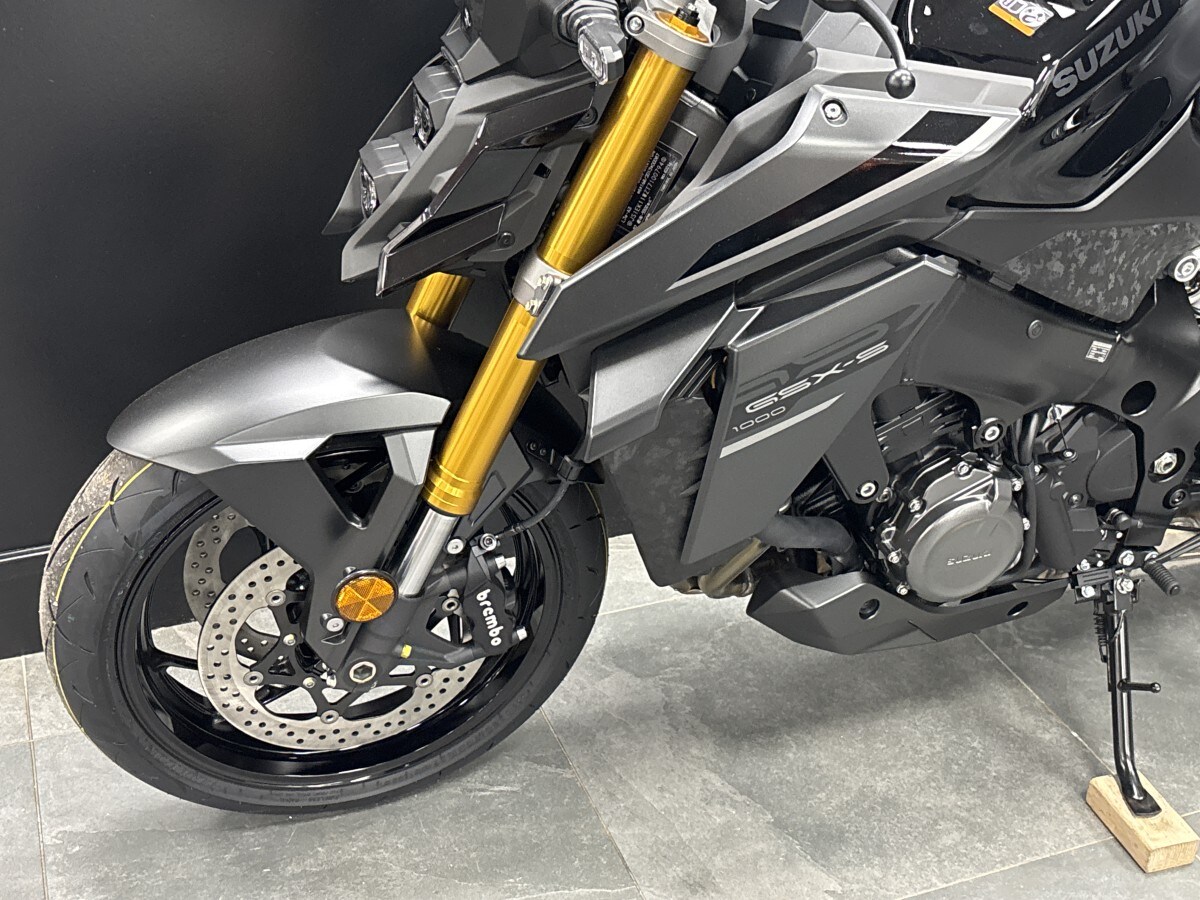 Suzuki GSX-S1000