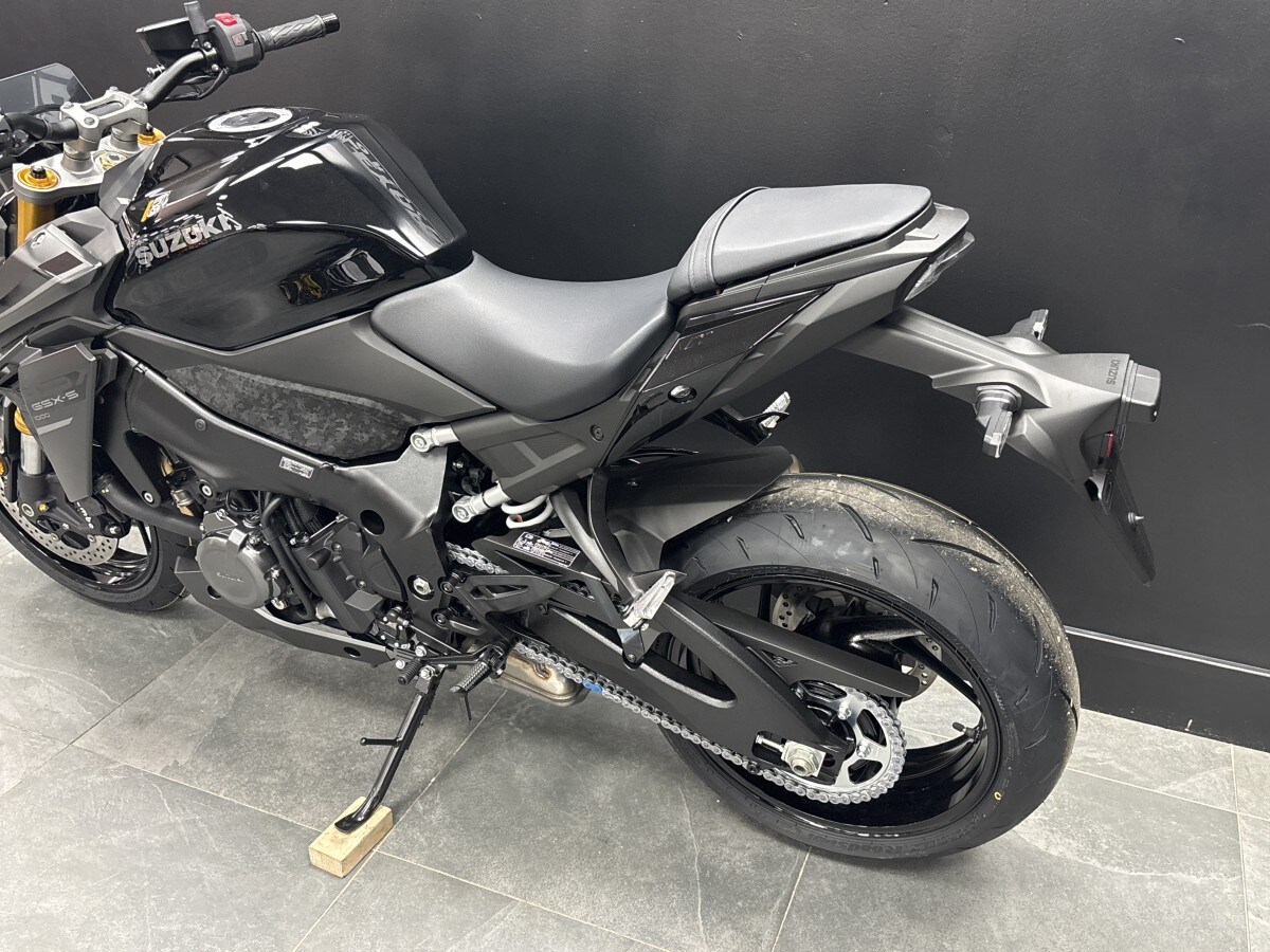 Suzuki GSX-S1000