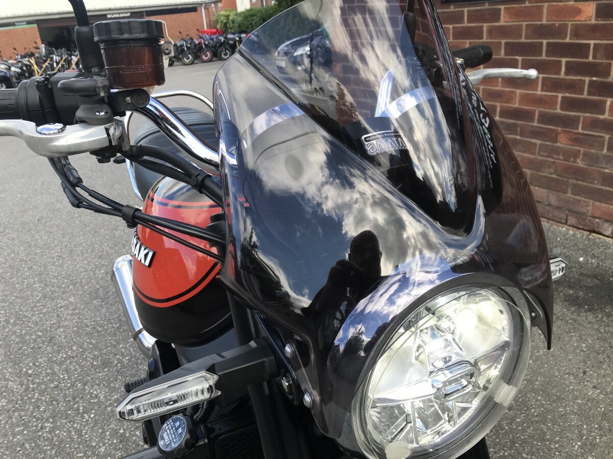 Kawasaki Z900RS ZR900 CKFB