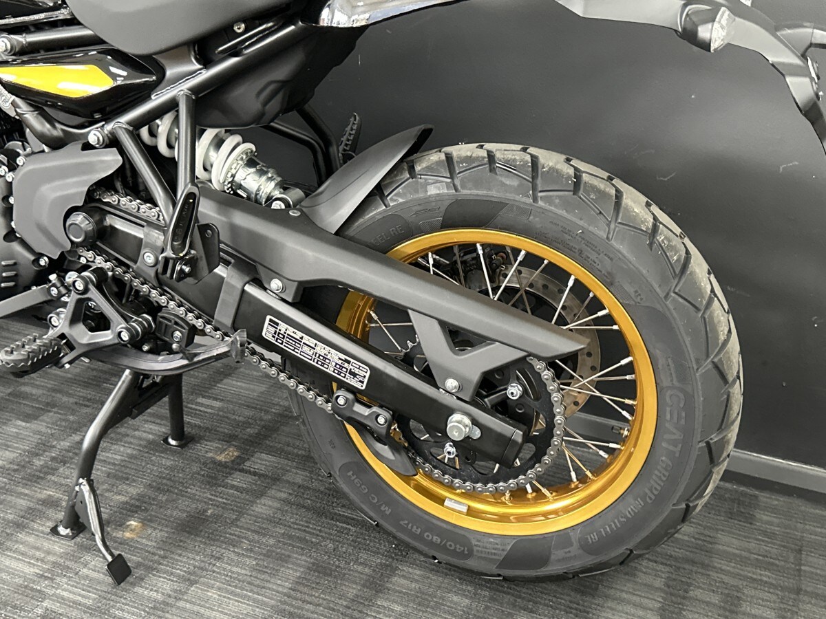 Royal Enfield Himalayan 450