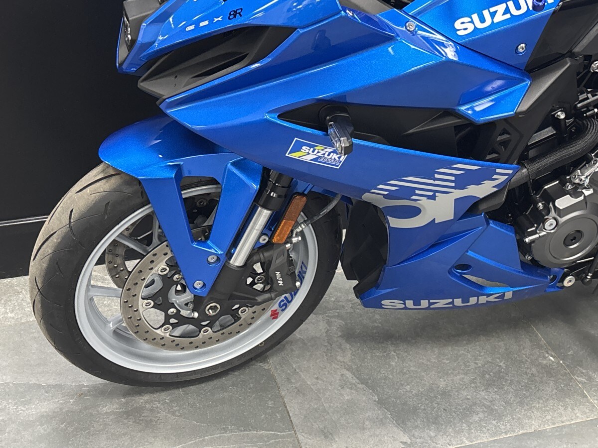 Suzuki GSX-8R