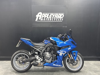 Used Suzuki GSX-8R 2024 for sale - bike-78229542: Photo