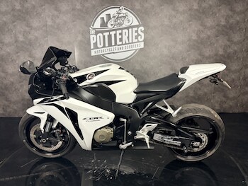 Used Honda CBR 1000 RR-8 2008 for sale - bike-77868052: Photo