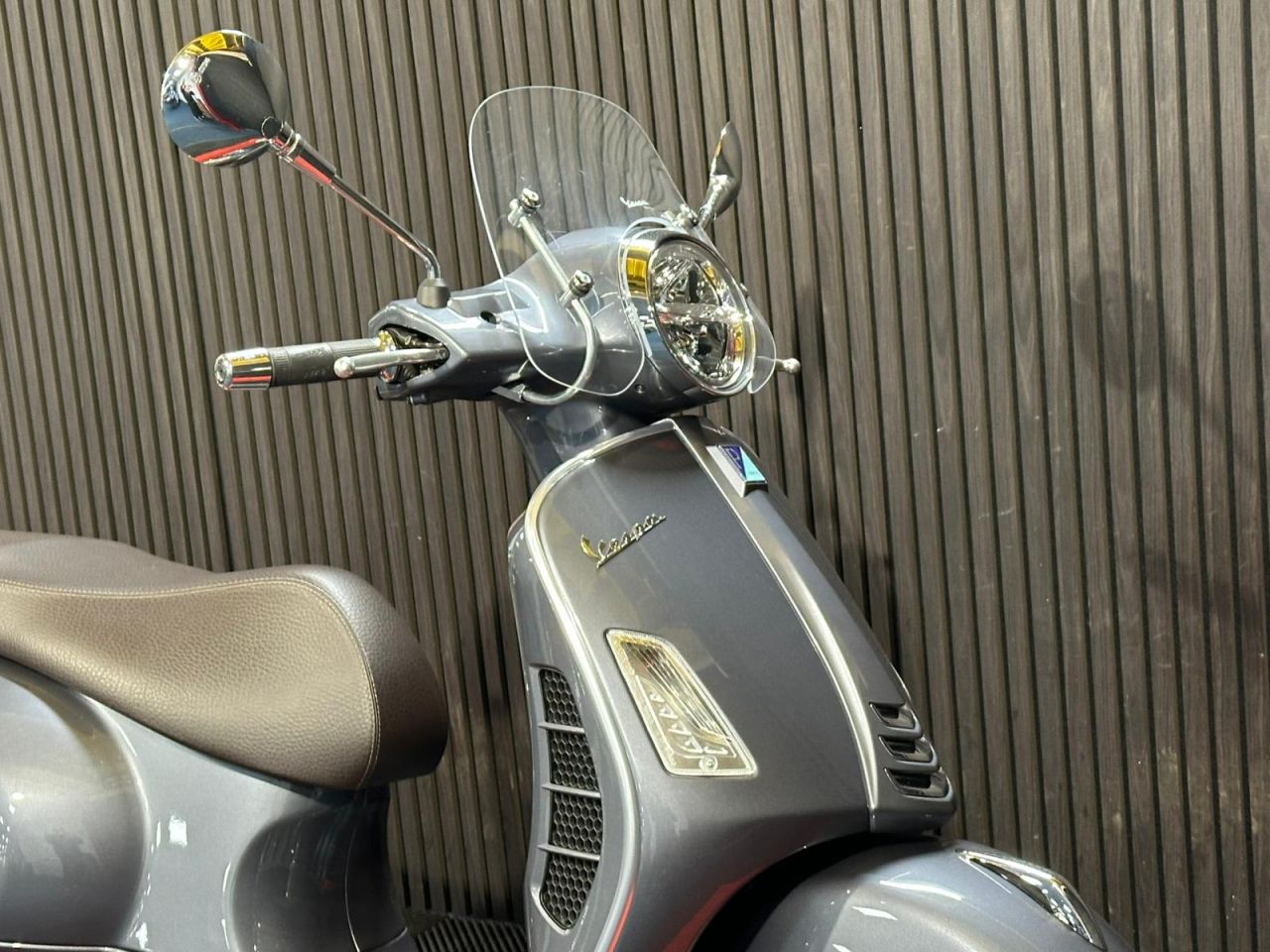 Used Piaggio Vespa GTS for sale - 78435139: Photo 24
