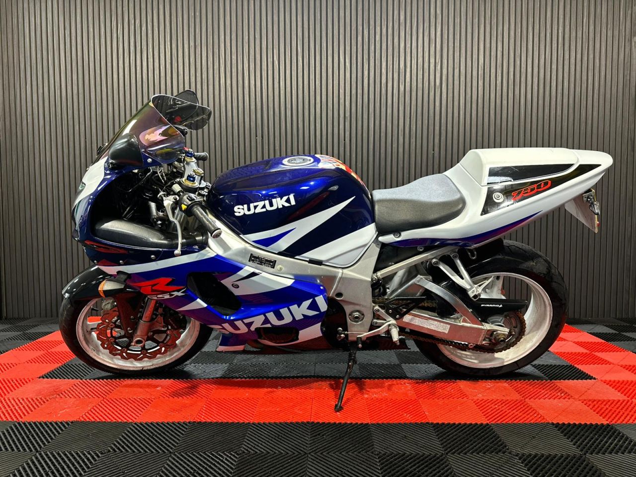 Used Suzuki GSXR750 for sale - 78435634: Photo 10