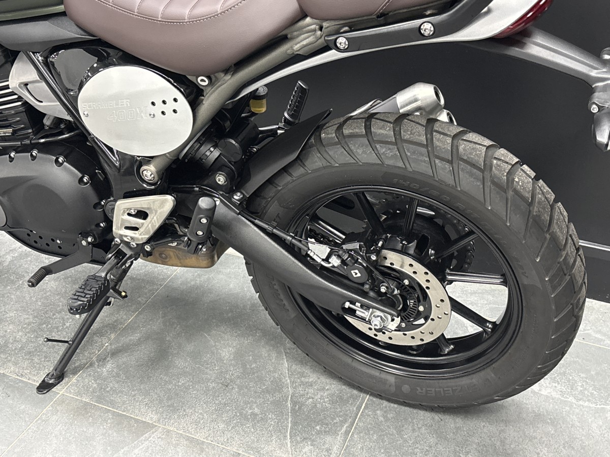 Triumph SCRAMBLER 400X