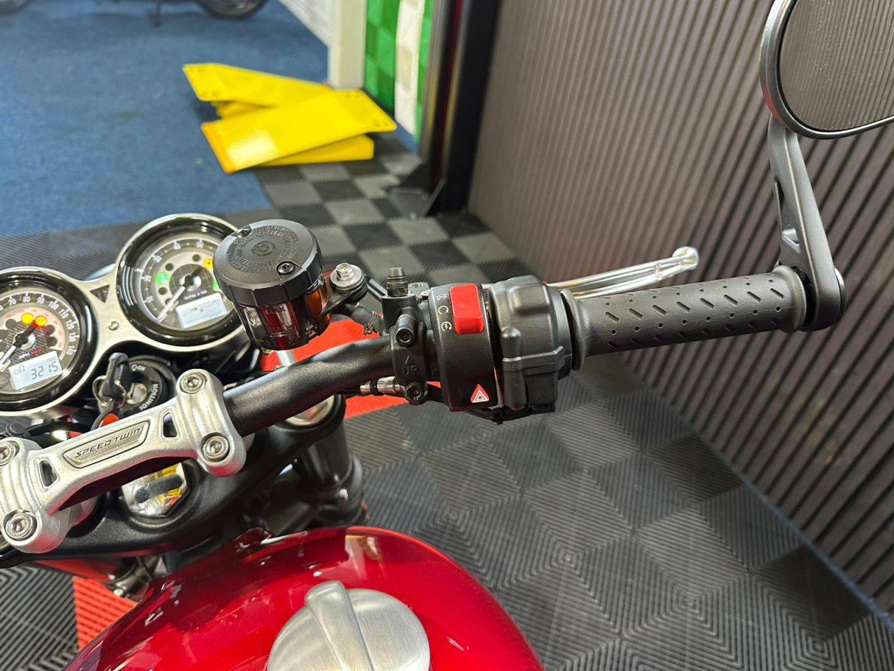 Used Triumph Speed Twin for sale - 78435170: Photo 23
