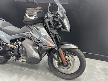 Used KTM 890 ADVENTURE 22 2023 for sale - bike-77868696: Photo